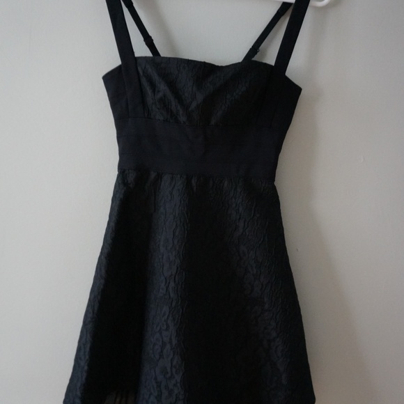 NWT BCBG MAXAZRIA Kaya black cocktail dress SIZE 2 - Picture 4 of 8